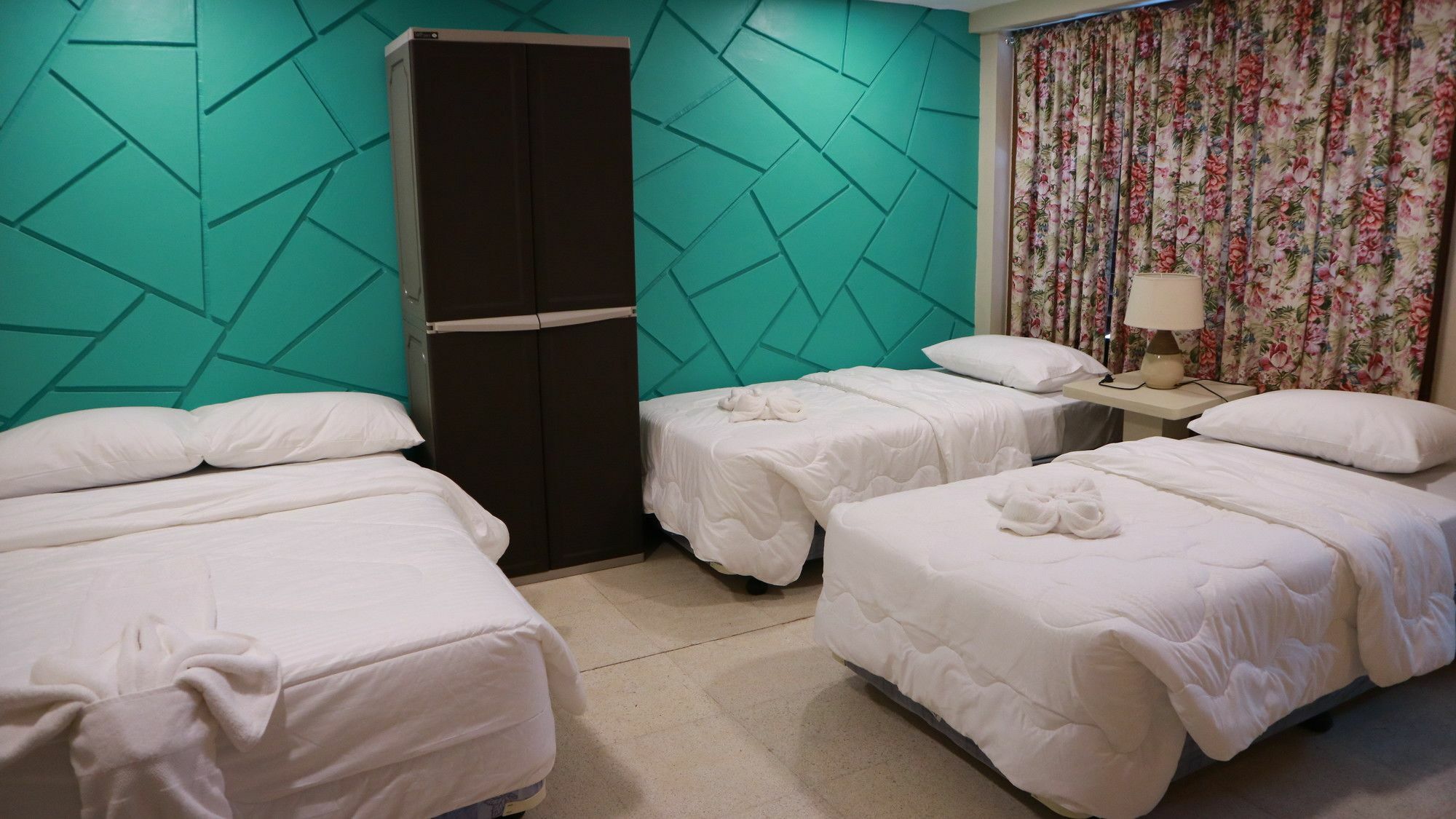 Hotel Residencia Marfel à Tacloban Extérieur photo