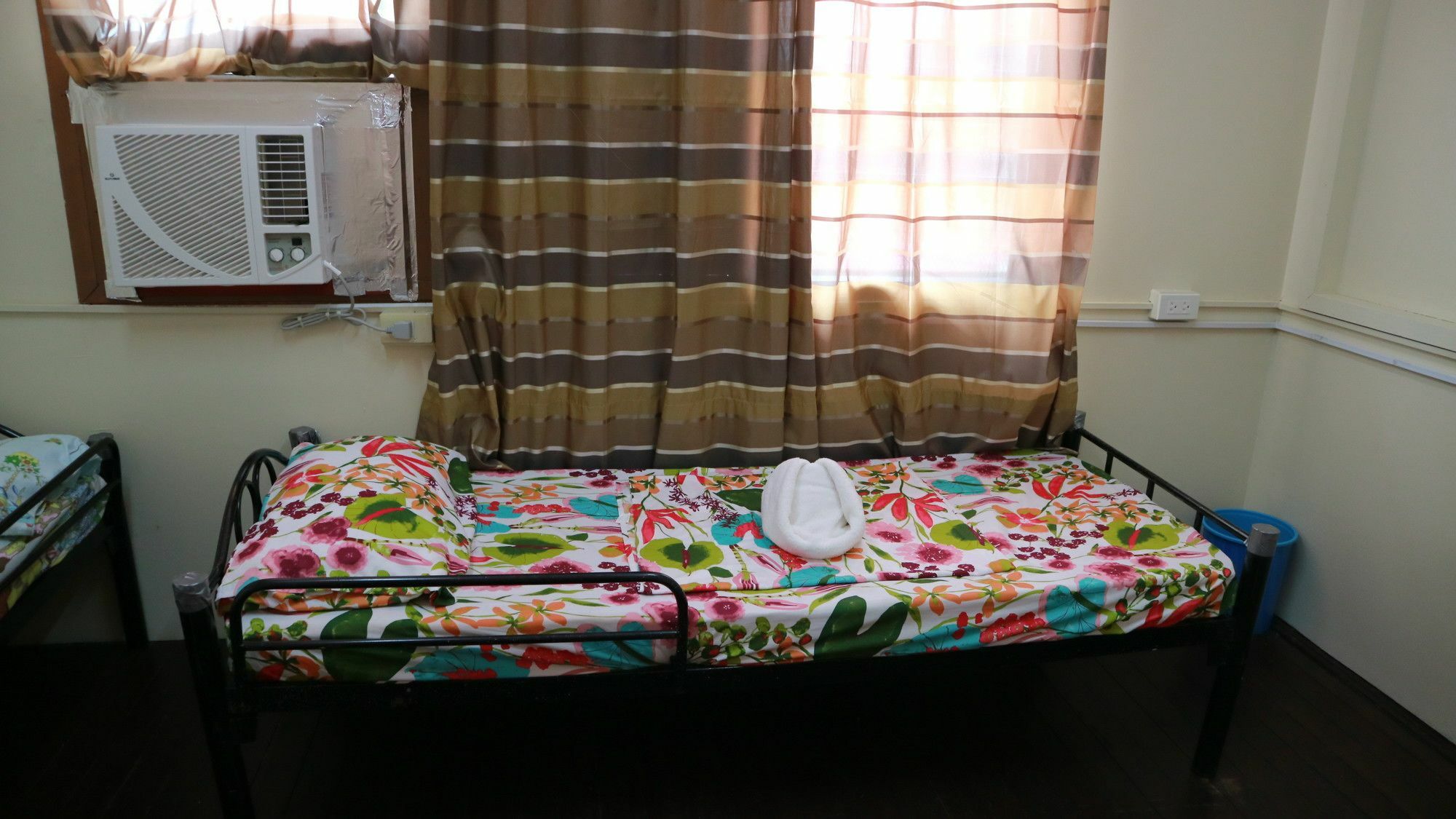Hotel Residencia Marfel à Tacloban Extérieur photo